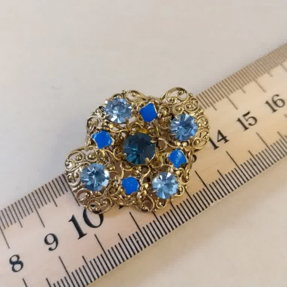 Vintage Czech Gold-Tone Blue Crystal Floral Brooch - Women's Jewelry - Picture 5 of 9